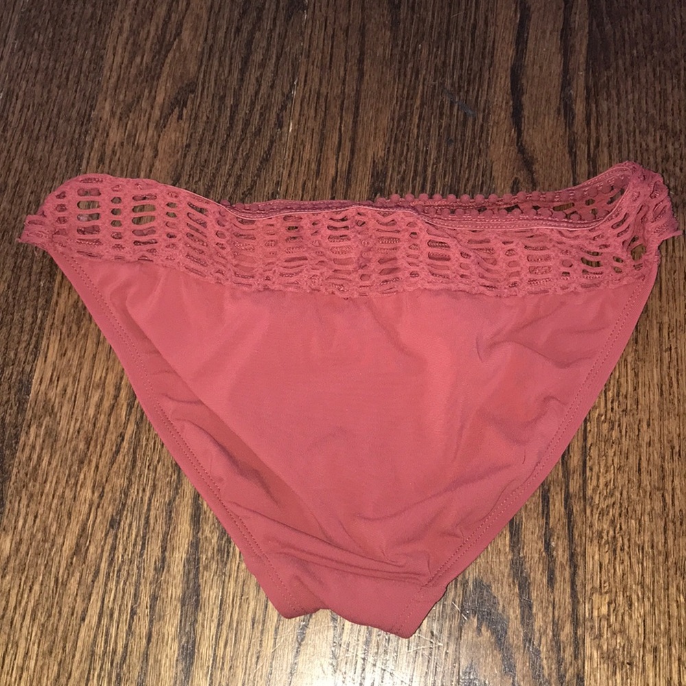 Bathing suit bottom - Picture 3 of 4